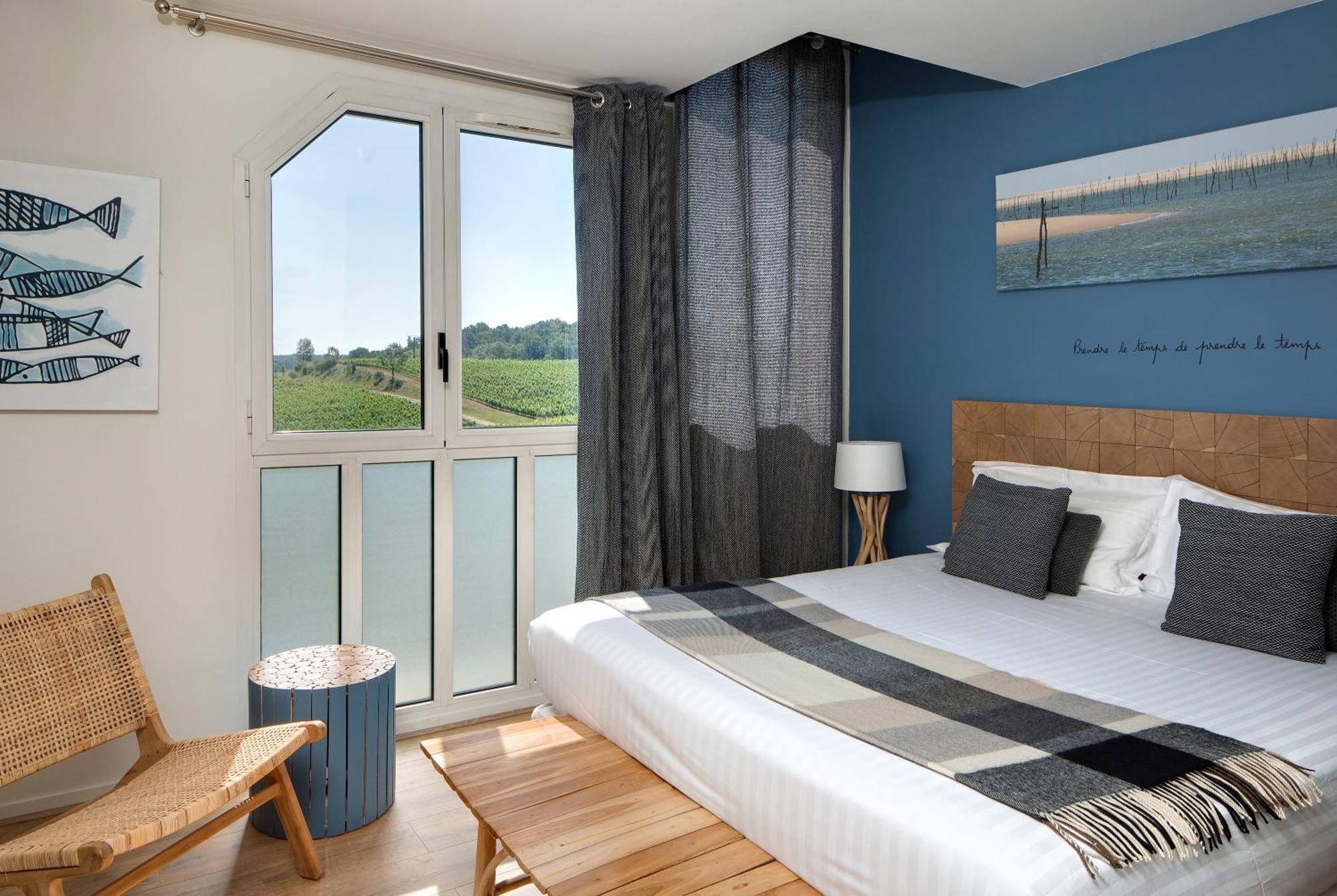 Pey La Tour - Logis Hotels & Restaurant Salleboeuf Exterior photo